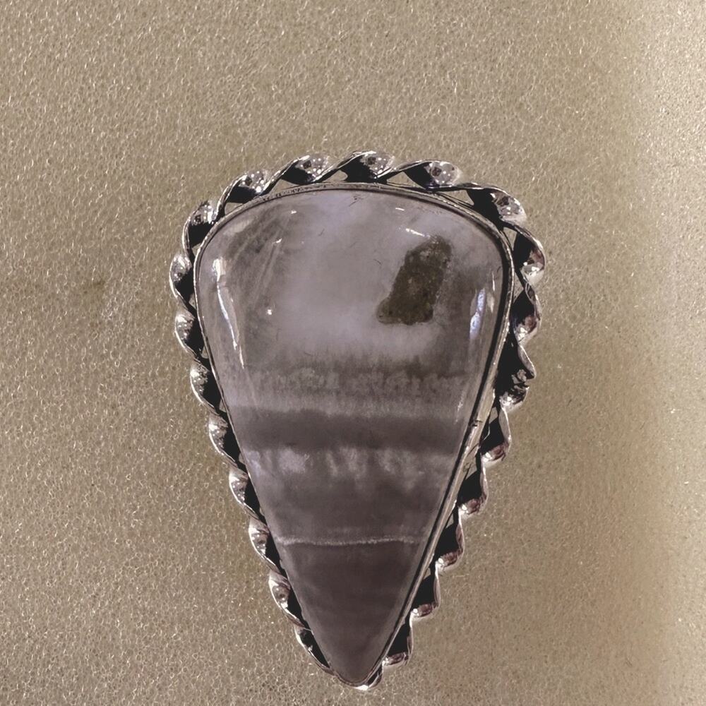 💕 Banded‎ agate gemstone ring handmade silver plated stamped 925, size 8.5.